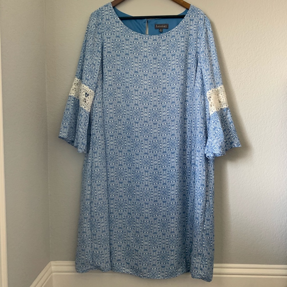Luxology Boho Summer Dress w/ lace detail sleeves